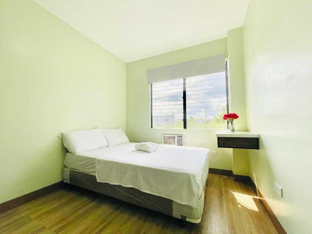 Oyo 1008 Armond Bed And Breakfast Мактан Экстерьер фото